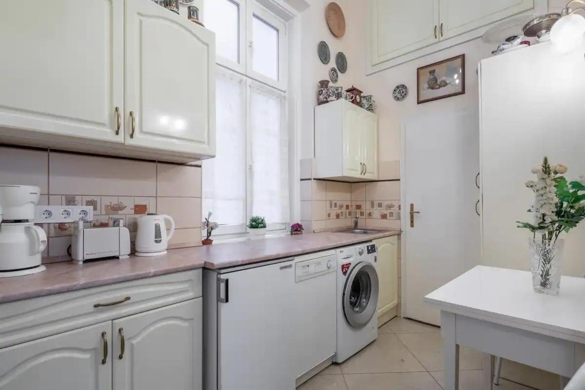 Astoria Central Apartments Budapest Kültér fotó